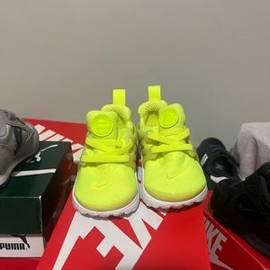 Like new lime green toddler presto
